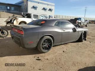 ✅ 2014 Dodge Challenger SRT-8 • VIN: 2C3CDYCJ3EH143293 • Lot: 85496254. Wystawiony na Copart z przebiegiem Nie podano. Bezpłatny archiwum sprzedaży aukcyjnych z USA i szczegółowy raport historii pojazdu na DreamBid. Zdjęcie 3.