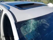 ✅ 2022 Chevrolet Suburban Premier • VIN: 1GNSKFKD3NR267634 • Lot: 42737206. Wystawiony na IAAI z przebiegiem 59 812 mil. Bezpłatny archiwum sprzedaży aukcyjnych z USA i szczegółowy raport historii pojazdu na DreamBid. Zdjęcie 6.