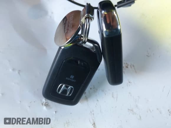 ✅ 2022 Honda Passport EX-L • VIN: 5FNYF7H57NB005716 • Lot: 41078499. Listed on IAAI with 33,141 mi. Free auction sales archive from the USA and detailed vehicle history report at DreamBid. Image 11.