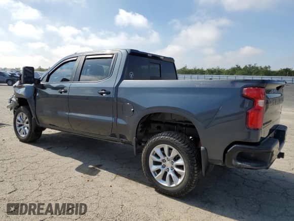 2021 Chevrolet Silverado 1500 LT Trail Boss with VIN 1GCPYFED7MZ212269, listed as a Copart auction lot 86653785 with 113,366 mi miles and Salvage title. Bid and sale history available at DreamBid. Image 2.