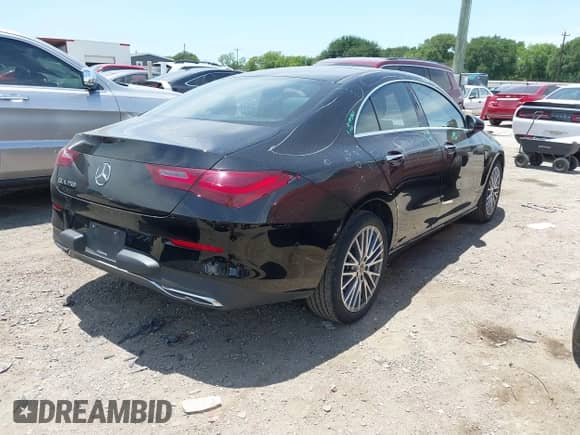 2025 Mercedes-Benz CLA 250 с VIN W1K5J4GB0SN527646, выставлен на аукционе IAAI как лот 42448690 с пробегом 17 567 миль миль и . История ставок и продаж доступна на DreamBid. Изображение 4.