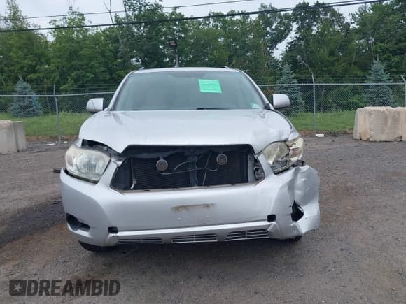 ✅ 2009 Toyota Highlander • VIN: JTEES41A992113103 • Lot: 42716152. Listed on IAAI with 122,722 mi. Free auction sales archive from the USA and detailed vehicle history report at DreamBid. Image 12.