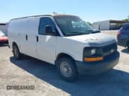 ✅ 2008 Chevrolet Express Cargo • VIN: 1GCGG25C381118736 • Лот: 42826757. Опубликован ранее на IAAI с пробегом 409 549 миль. Бесплатный доступ к архиву аукционных продаж из США и подробный отчёт об истории автомобиля на DreamBid. Изображение 1.