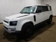 ✅ 2024 Land Rover Defender S • VIN: SALEJ7EX6R2259913 • Lot: 75000694. Wystawiony na Copart z przebiegiem 14 466 mil. Bezpłatny archiwum sprzedaży aukcyjnych z USA i szczegółowy raport historii pojazdu na DreamBid. Zdjęcie 1.