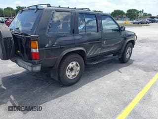 ✅ 1990 Nissan Pathfinder LE • VIN: JN8HD17Y7LW218807 • Лот: 42164713. Опубликован ранее на IAAI с пробегом 154 842 миль. Бесплатный доступ к архиву аукционных продаж из США и подробный отчёт об истории автомобиля на DreamBid. Изображение 4.