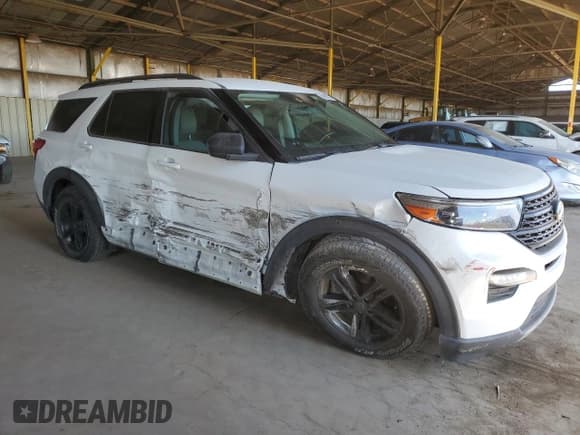 ✅ 2022 Ford Explorer XLT • VIN: 1FMSK7DHXNGC02432 • Lot: 58365625. Wystawiony na Copart z przebiegiem 63 738 mil. Bezpłatny archiwum sprzedaży aukcyjnych z USA i szczegółowy raport historii pojazdu na DreamBid. Zdjęcie 4.