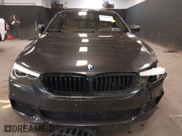 ✅ 2019 BMW 5 Series 530i xDrive • VIN: WBAJA7C57KWW45999 • Lot: 42540573. Listed on IAAI with 42,463 mi. Free auction sales archive from the USA and detailed vehicle history report at DreamBid. Image 12.