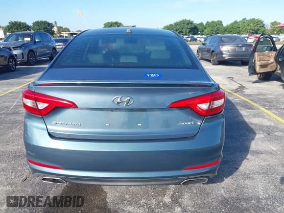 ✅ 2015 Hyundai Sonata Limited • VIN: 5NPE34AF7FH179687 • Лот: 43652809. Опубликован ранее на IAAI с пробегом 124 947 миль. Бесплатный доступ к архиву аукционных продаж из США и подробный отчёт об истории автомобиля на DreamBid. Изображение 16.