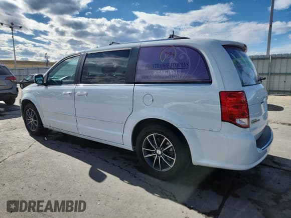 ✅ 2017 Dodge Grand Caravan SXT • VIN: 2C4RDGCG0HR625271 • Лот: 80835805. Опубликован ранее на Copart с пробегом 78 076 миль. Бесплатный доступ к архиву аукционных продаж из США и подробный отчёт об истории автомобиля на DreamBid. Изображение 2.