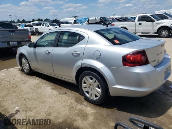 ✅ 2011 Dodge Avenger Express • VIN: 1B3BD4FB3BN541905 • Лот: 61257174. Опубликован ранее на Copart с пробегом 122 976 миль. Бесплатный доступ к архиву аукционных продаж из США и подробный отчёт об истории автомобиля на DreamBid. Изображение 2.