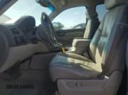 ✅ 2007 Chevrolet Suburban Commercial • VIN: 3GNGK26K97G241310 • Lot: 54781155. Wystawiony na Copart z przebiegiem 166 355 mil. Bezpłatny archiwum sprzedaży aukcyjnych z USA i szczegółowy raport historii pojazdu na DreamBid. Zdjęcie 7.