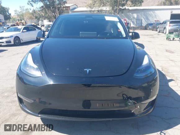 ✅ 2025 Tesla Model Y Long Range • VIN: 7SAYGDED5SF248415 • Лот: 43464829. Опубликован ранее на IAAI с пробегом 18 306 миль. Бесплатный доступ к архиву аукционных продаж из США и подробный отчёт об истории автомобиля на DreamBid. Изображение 12.