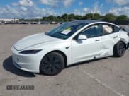 ✅ 2024 Tesla Model 3 • VIN: 5YJ3E1EA2RF870661 • Lot: 41562281. Wystawiony na IAAI z przebiegiem 3 407 mil. Bezpłatny archiwum sprzedaży aukcyjnych z USA i szczegółowy raport historii pojazdu na DreamBid. Zdjęcie 17.