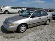 ✅ 2002 Chevrolet Prizm • VIN: 1Y1SK52872Z402630 • Lot: 53581255. Listed on Copart with 98,104 mi. Free auction sales archive from the USA and detailed vehicle history report at DreamBid. Image 1.