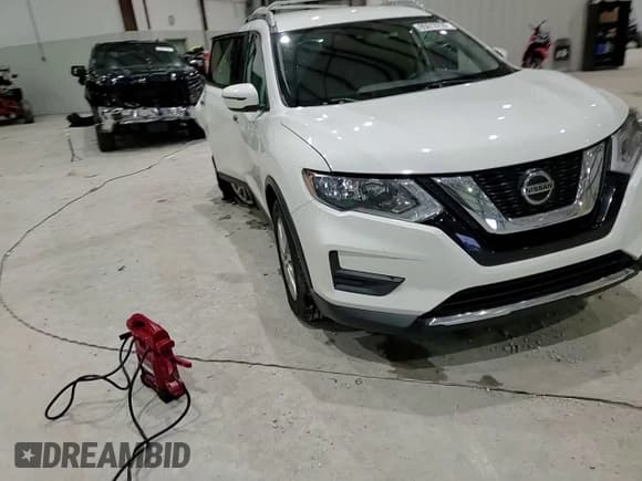 ✅ 2020 Nissan Rogue SL • VIN: 5N1AT2MV3LC755476 • Lot: 85013735. Listed on Copart with 91,951 mi. Free auction sales archive from the USA and detailed vehicle history report at DreamBid. Image 15.