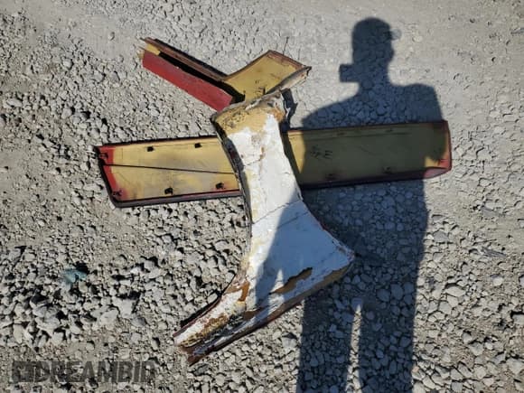 ✅ 1998 Mitsubishi 3000GT GT • VIN: JA3AM84J9WY001795 • Lot: 74375954. Wystawiony na Copart z przebiegiem 106 765 mil. Bezpłatny archiwum sprzedaży aukcyjnych z USA i szczegółowy raport historii pojazdu na DreamBid. Zdjęcie 12.