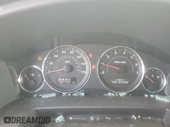 ✅ 2009 Jeep Commander Sport • VIN: 1J8HG48K39C501268 • Lot: 64312325. Listed on Copart with 184,794 mi. Free auction sales archive from the USA and detailed vehicle history report at DreamBid. Image 9.