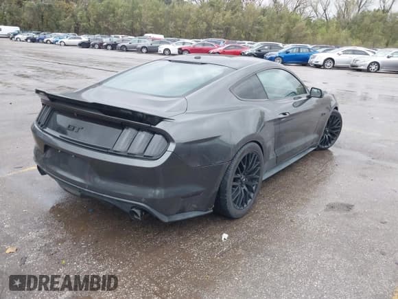 ✅ 2017 Ford Mustang GT Premium • VIN: 1FA6P8CF9H5351949 • Lot: 43552282. Listed on IAAI with 38,337 mi. Free auction sales archive from the USA and detailed vehicle history report at DreamBid. Image 4.