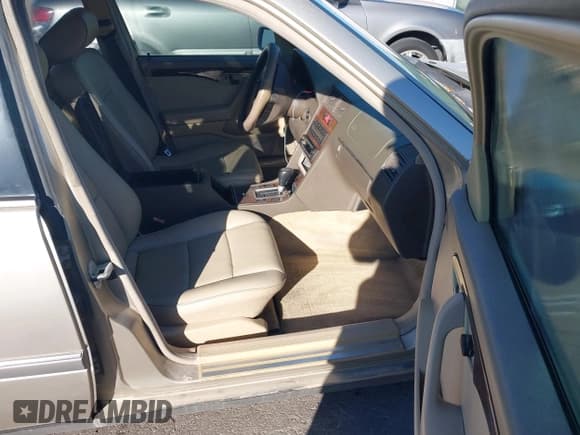 ✅ 1996 Mercedes-Benz C • VIN: WDBHA28E6TF411320 • Лот: 43389760. Опубликован ранее на IAAI с пробегом 177 700 миль. Бесплатный доступ к архиву аукционных продаж из США и подробный отчёт об истории автомобиля на DreamBid. Изображение 5.