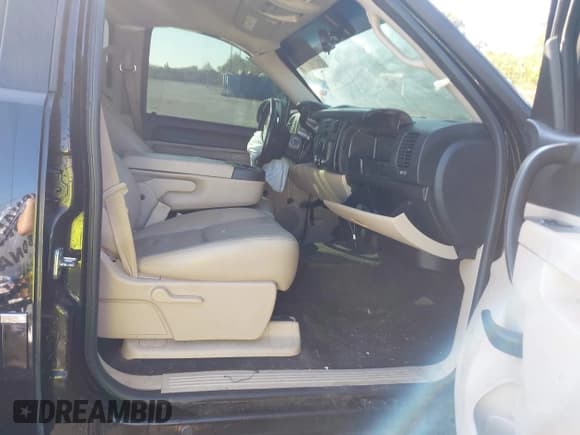 ✅ 2011 GMC Sierra 1500 SLE • VIN: 3GTP1VE07BG391499 • Лот: 43524534. Опубликован ранее на IAAI с пробегом 160 998 миль. Бесплатный доступ к архиву аукционных продаж из США и подробный отчёт об истории автомобиля на DreamBid. Изображение 5.