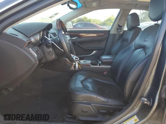 ✅ 2012 Cadillac CTS Premium • VIN: 1G6DS5E33C0131975 • Лот: 85585195. Опубликован ранее на Copart с пробегом 149 468 миль. Бесплатный доступ к архиву аукционных продаж из США и подробный отчёт об истории автомобиля на DreamBid. Изображение 7.