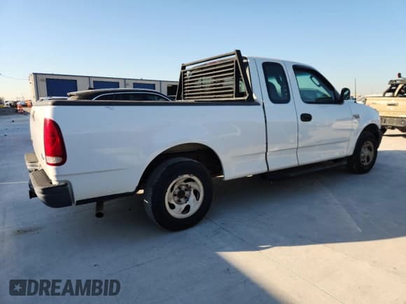 ✅ 2003 Ford F-150 XL • VIN: 1FTRX17243NA81964 • Lot: 86498075. Listed on Copart with 114,588 mi. Free auction sales archive from the USA and detailed vehicle history report at DreamBid. Image 3.