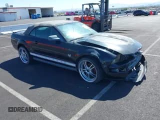 ✅ 2009 Ford Mustang • VIN: 1ZVHT84N695138086 • Lot: 42166009. Listed on IAAI with 92,518 mi. Free auction sales archive from the USA and detailed vehicle history report at DreamBid. Image 1.