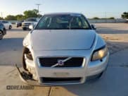✅ 2010 Volvo C30 • VIN: YV1672MK3A2178563 • Lot: 62489955. Listed on Copart with 133,886 mi. Free auction sales archive from the USA and detailed vehicle history report at DreamBid. Image 5.