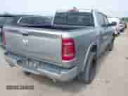 2020 Ram 1500 Laramie с VIN 1C6RREJT5LN133774, выставлен на аукционе IAAI как лот 42617186 с пробегом 40 057 миль миль и . История ставок и продаж доступна на DreamBid. Изображение 4.