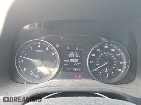 ✅ 2018 Hyundai Elantra SE • VIN: KMHD74LF1JU580420 • Lot: 81475935. Listed on Copart with 99,294 mi. Free auction sales archive from the USA and detailed vehicle history report at DreamBid. Image 9.