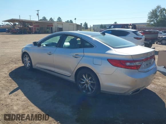 ✅ 2012 Hyundai Azera • VIN: KMHFH4JG5CA124572 • Лот: 43476903. Опубликован ранее на IAAI с пробегом 193 959 миль. Бесплатный доступ к архиву аукционных продаж из США и подробный отчёт об истории автомобиля на DreamBid. Изображение 3.