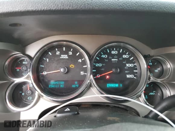 ✅ 2009 Chevrolet Silverado 2500HD LT • VIN: 1GCHK53609F172081 • Lot: 75679774. Wystawiony na Copart z przebiegiem 234 163 mil. Bezpłatny archiwum sprzedaży aukcyjnych z USA i szczegółowy raport historii pojazdu na DreamBid. Zdjęcie 9.