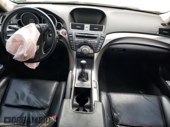 ✅ 2010 Acura TL Technology • VIN: 19UUA9E52AA003762 • Lot: 89729755. Listed on Copart with 204,037 mi. Free auction sales archive from the USA and detailed vehicle history report at DreamBid. Image 8.