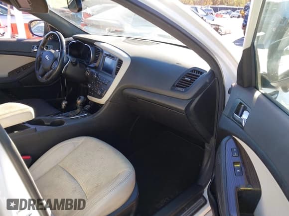 ✅ 2013 Kia Optima SX • VIN: 5XXGR4A66DG208323 • Лот: 43703537. Опубликован ранее на IAAI с пробегом 247 509 миль. Бесплатный доступ к архиву аукционных продаж из США и подробный отчёт об истории автомобиля на DreamBid. Изображение 5.