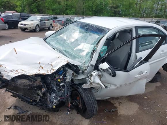 ✅ 2009 Hyundai Accent Auto GLS • VIN: KMHCN46C99U289162 • Лот: 39244297. Опубликован ранее на IAAI с пробегом Не указан. Бесплатный доступ к архиву аукционных продаж из США и подробный отчёт об истории автомобиля на DreamBid. Изображение 6.