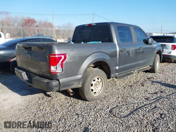 ✅ 2015 Ford F-150 XLT • VIN: 1FTEW1EF9FFC79168 • Lot: 41421604. Wystawiony na IAAI z przebiegiem 117 144 mil. Bezpłatny archiwum sprzedaży aukcyjnych z USA i szczegółowy raport historii pojazdu na DreamBid. Zdjęcie 4.