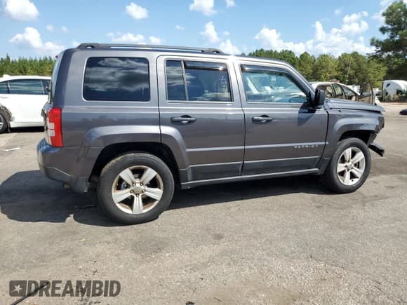 ✅ 2015 Jeep Patriot High Altitude • VIN: 1C4NJRFB9FD225938 • Lot: 83851275. Wystawiony na Copart z przebiegiem 151 937 mil. Bezpłatny archiwum sprzedaży aukcyjnych z USA i szczegółowy raport historii pojazdu na DreamBid. Zdjęcie 3.