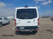 ✅ 2015 Mercedes-Benz Sprinter Crew • VIN: WD4PE7DC1F5963522 • Lot: 43270173. Wystawiony na IAAI z przebiegiem 163 436 mil. Bezpłatny archiwum sprzedaży aukcyjnych z USA i szczegółowy raport historii pojazdu na DreamBid. Zdjęcie 16.