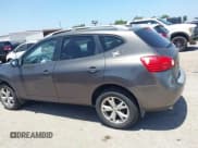 ✅ 2008 Nissan Rogue SL • VIN: JN8AS58T68W307129 • Lot: 42858458. Wystawiony na IAAI z przebiegiem Nie podano. Bezpłatny archiwum sprzedaży aukcyjnych z USA i szczegółowy raport historii pojazdu na DreamBid. Zdjęcie 15.