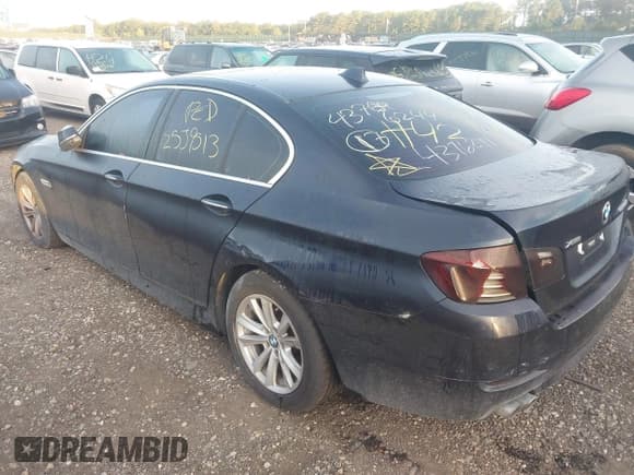 ✅ 2015 BMW 5 Series 528i xDrive • VIN: WBA5A7C50FD621210 • Lot: 43284350. Listed on IAAI with Not provided. Free auction sales archive from the USA and detailed vehicle history report at DreamBid. Image 3.