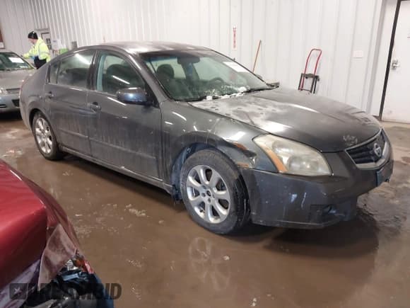 ✅ 2007 Nissan Maxima SE • VIN: 1N4BA41E07C865038 • Lot: 41463852. Wystawiony na IAAI z przebiegiem 137 980 mil. Bezpłatny archiwum sprzedaży aukcyjnych z USA i szczegółowy raport historii pojazdu na DreamBid. Zdjęcie 1.