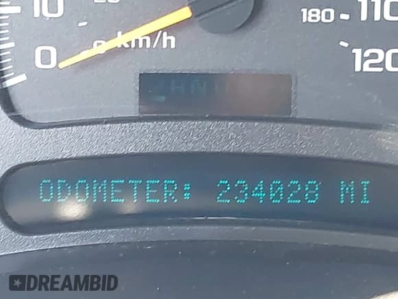 ✅ 2003 Chevrolet Tahoe LS • VIN: 1GNEC13V63R245581 • Lot: 41599241. Listed on IAAI with 234,028 mi. Free auction sales archive from the USA and detailed vehicle history report at DreamBid. Image 15.