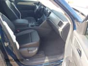 ✅ 2018 Volkswagen Atlas SE • VIN: 1V2CR2CA1JC561003 • Lot: 42556798. Wystawiony na IAAI z przebiegiem 124 147 mil. Bezpłatny archiwum sprzedaży aukcyjnych z USA i szczegółowy raport historii pojazdu na DreamBid. Zdjęcie 5.