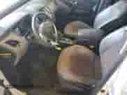 2011 Hyundai Tucson GLS z VIN KM8JU3AC0BU128555, wystawiony jako Copart lot #86261275 z przebiegiem 177 820 mil mil oraz Szkoda całkowita • Salvage title. Historia ofert i sprzedaży dostępna na DreamBid. Obrazek 7.