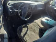 ✅ 2002 Ford F-150 XL • VIN: 1FTRF17L12NB10167 • Лот: 82255995. Опубликован ранее на Copart с пробегом Не указан. Бесплатный доступ к архиву аукционных продаж из США и подробный отчёт об истории автомобиля на DreamBid. Изображение 8.