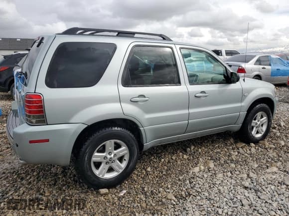 ✅ 2006 Mercury Mariner Hybrid • VIN: 4M2CU98H56KJ12607 • Lot: 51639875. Wystawiony na Copart z przebiegiem 136 352 mil. Bezpłatny archiwum sprzedaży aukcyjnych z USA i szczegółowy raport historii pojazdu na DreamBid. Zdjęcie 3.