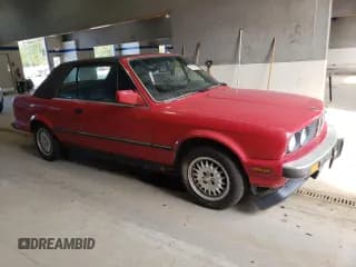 ✅ 1987 BMW 3 Series • VIN: WBABB2309H1941976 • Lot: 76316774. Wystawiony na Copart z przebiegiem 146 534 mil. Bezpłatny archiwum sprzedaży aukcyjnych z USA i szczegółowy raport historii pojazdu na DreamBid. Zdjęcie 4.