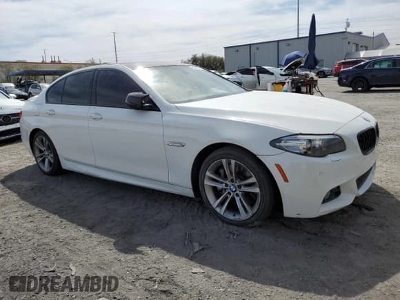 ✅ 2016 BMW 5 Series 535i xDrive • VIN: WBA5B3C52GG254199 • Лот: 52100135. Опубликован ранее на Copart с пробегом 110 465 миль. Бесплатный доступ к архиву аукционных продаж из США и подробный отчёт об истории автомобиля на DreamBid. Изображение 4.