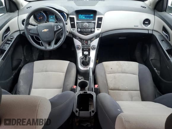 ✅ 2016 Chevrolet Cruze LS • VIN: 1G1PB5SH8G7200093 • Lot: 55232325. Listed on Copart with 133,495 mi. Free auction sales archive from the USA and detailed vehicle history report at DreamBid. Image 8.