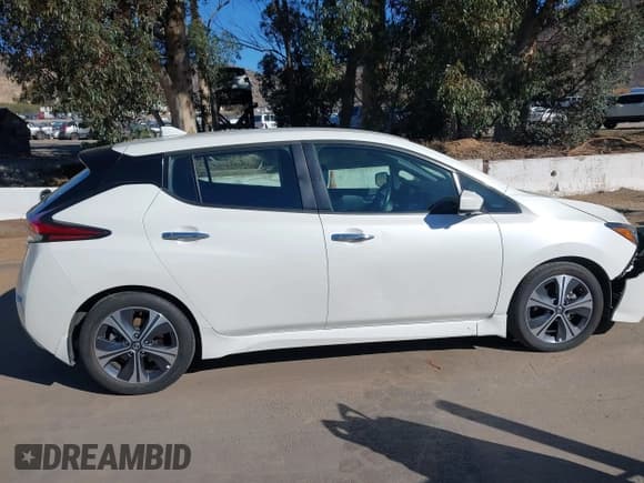 ✅ 2020 Nissan LEAF SV • VIN: 1N4AZ1CP4LC302506 • Lot: 43783434. Listed on IAAI with 17,288 mi. Free auction sales archive from the USA and detailed vehicle history report at DreamBid. Image 13.
